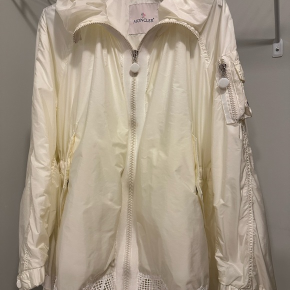 Authentic Moncler jacket - Picture 7 of 9